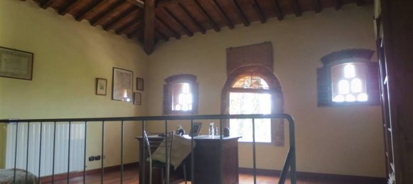 15-salle Villa à Monteriggioni, Italy No. 215444 8