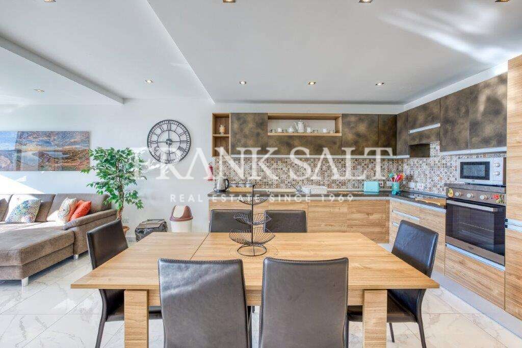 2 chambres Appartement à Saint Paul's Bay, Malta No. 7983