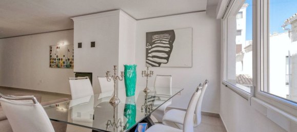 3 Schlafzimmer Wohnung in Marbella, Spain, Nr. 148556 2