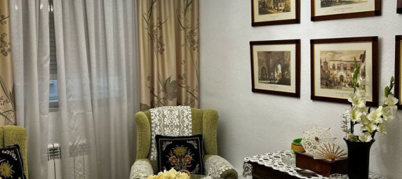 4 bedrooms Apartment in Granada, Spain No. 76360 2