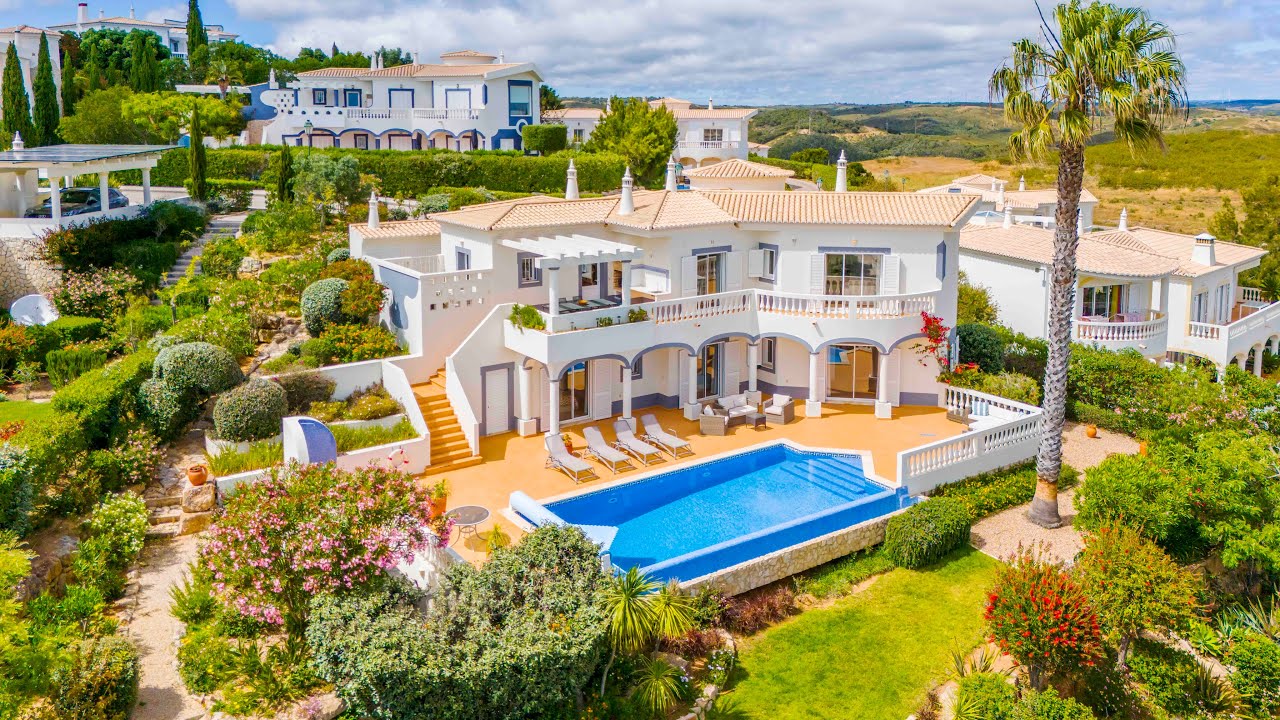 3 bedrooms Hotel in Budens, Portugal No. 209891