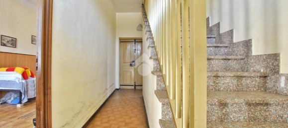 5-Zimmer Haus in Borgo d'Ale, Italy, Nr. 40400 10