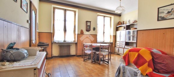 5-Zimmer Haus in Borgo d'Ale, Italy, Nr. 40400 6