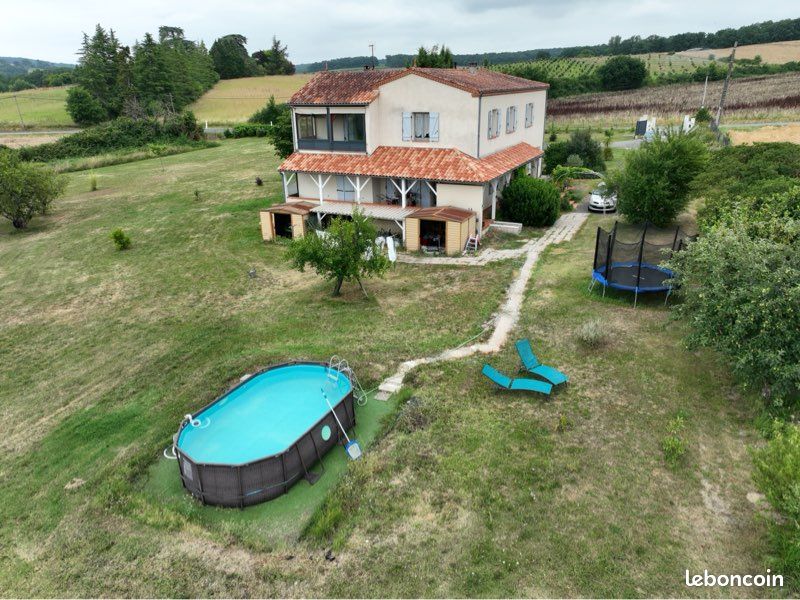 5 bedrooms House in Monflanquin, France No. 297818