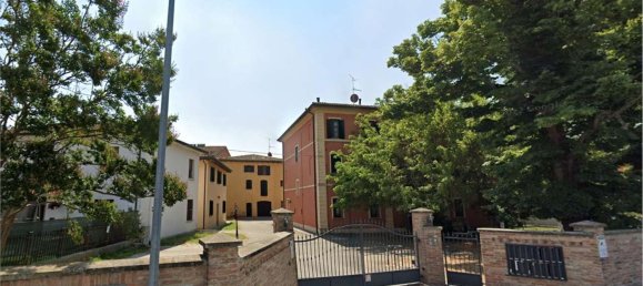 2 rooms Apartment in Argenta, Italy No. 19558 17