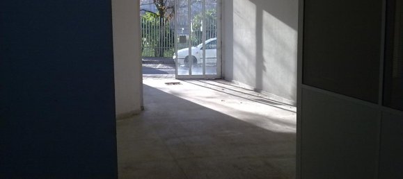 84m² Shop in Porto, Portugal No. 8450 6