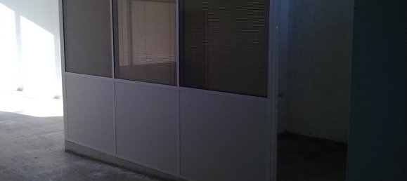 84m² Shop in Porto, Portugal No. 8450 4