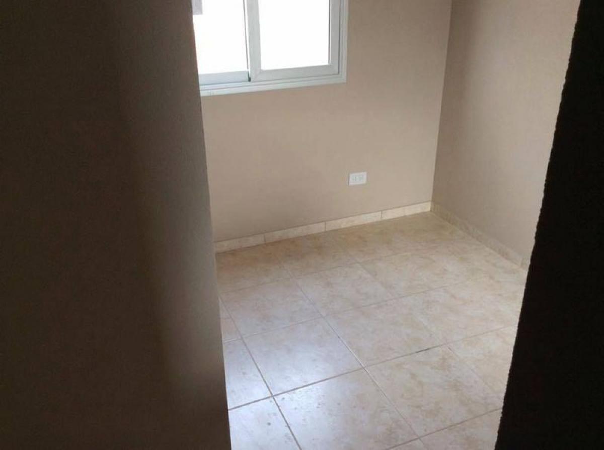 3 غرف نوم منزل في Lobos, Argentina رقم 54121