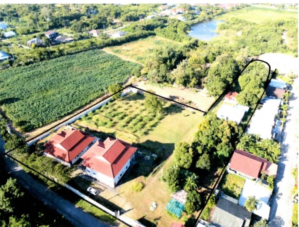 Земельный участок в Саттахип, Таиланд № 72497