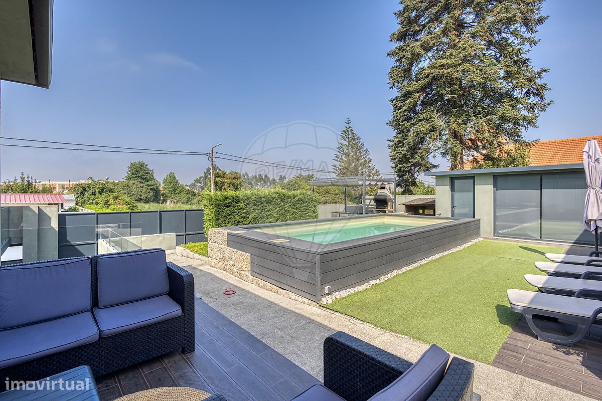 4 bedrooms House in Moreira, Portugal No. 264972