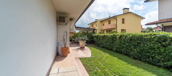 5 rooms Villa in Quinto Vicentino, Italy No. 127553 29