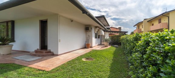 5 rooms Villa in Quinto Vicentino, Italy No. 127553 28