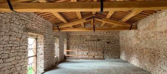 250m² Commercial property in Piobbico, Italy No. 336776 8