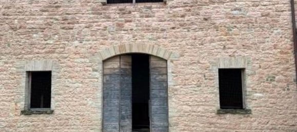 250m² Commercial property in Piobbico, Italy No. 336776 15