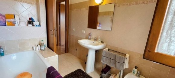 4 rooms Villa in Anzio, Italy No. 235399 17