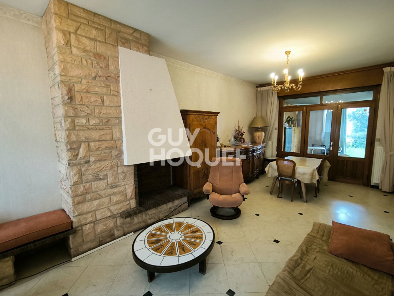 5 bedrooms House in Herin, France No. 230854