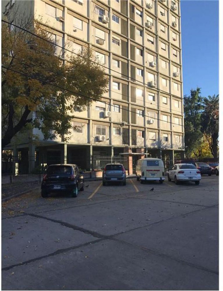 3 bedrooms Apartment in Avellaneda, Argentina No. 88594