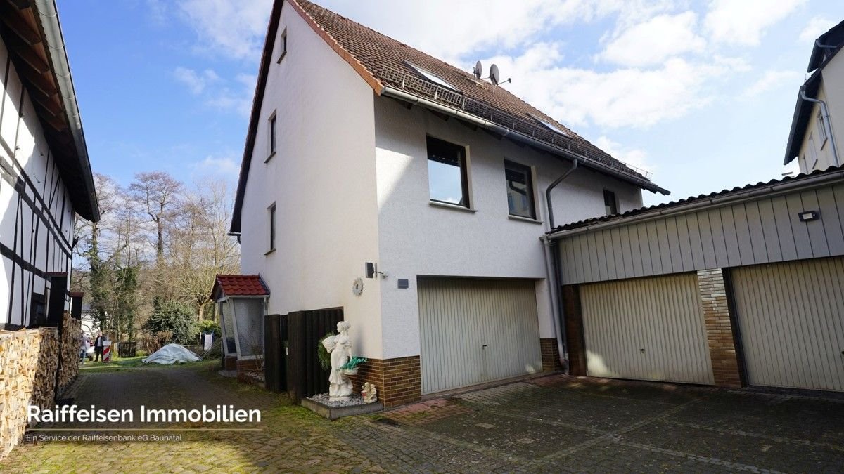 5 rooms House in Hesse, Germany No. 207279