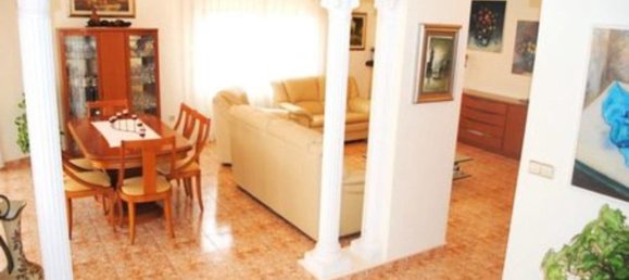 Casa de 3 dormitorios en La Zenia, Spain No. 183624 8