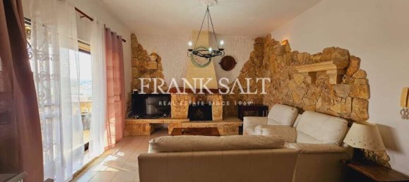 Villa de 4 dormitorios en Kappara, Malta No. 5038 4