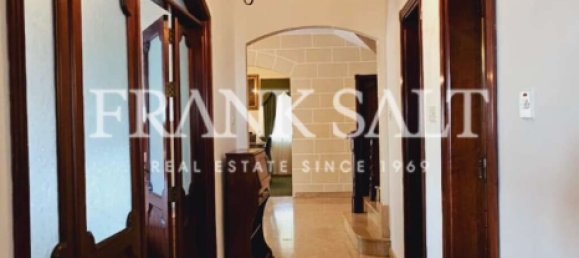 Villa de 4 dormitorios en Kappara, Malta No. 5038 10