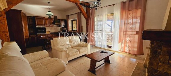 Villa de 4 dormitorios en Kappara, Malta No. 5038 2