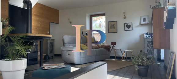 Villa de 4 dormitorios en Charlieu, France No. 270454 7