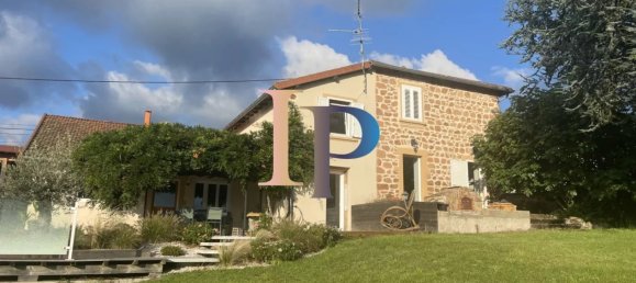 Villa de 4 dormitorios en Charlieu, France No. 270454 8
