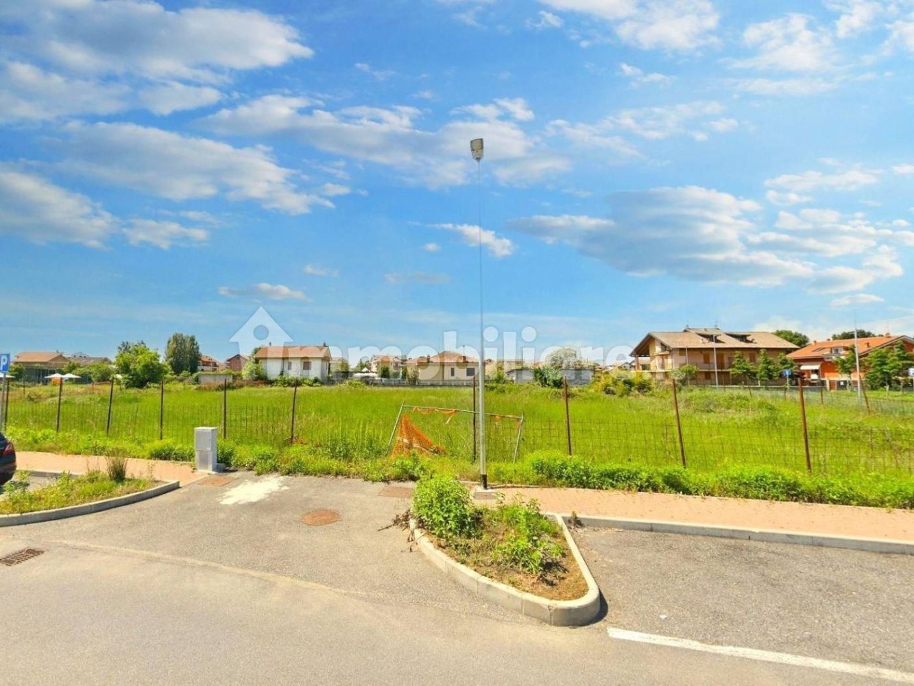 3459m² Land in Brandizzo, Italy No. 315154