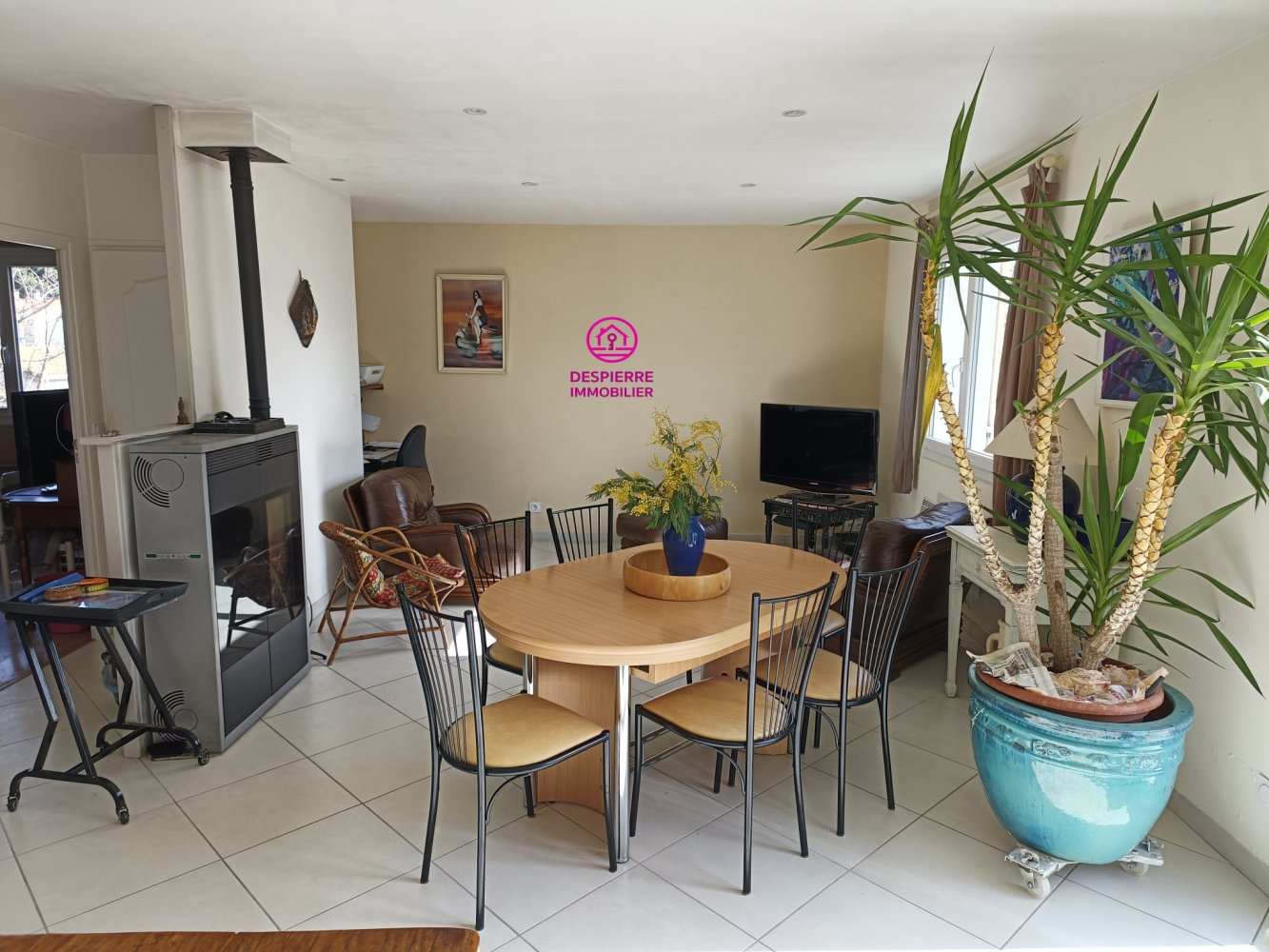 3 bedrooms House in Anneyron, France No. 208076