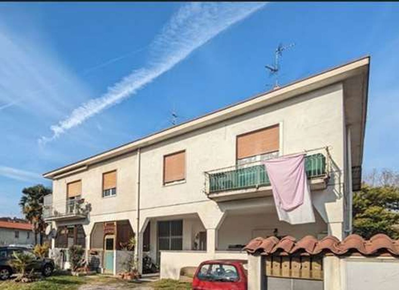 Квартира с 3 комнатами в Бовизио Машаго, Италия № 182418