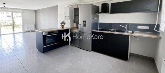 3 Schlafzimmer Haus in Castres-Gironde, France, Nr. 317804 3