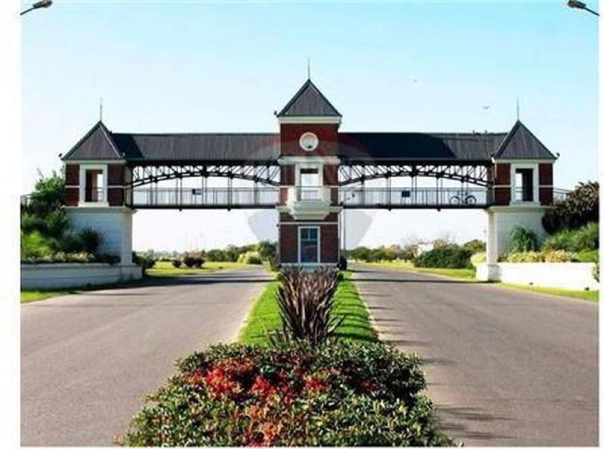  قطعة أرض في Pilar, Argentina رقم 114118