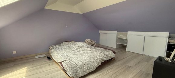 4 bedrooms House in Le Plessis-Belleville, France No. 279889 8