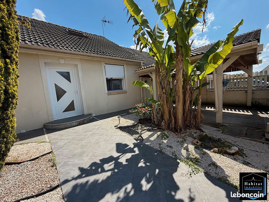 4 bedrooms House in Le Plessis-Belleville, France No. 279889