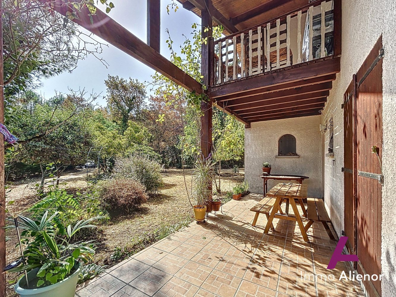 3 bedrooms House in Le Barp, France No. 341940