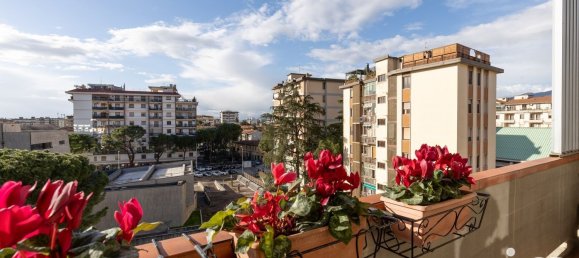 9 bedrooms Apartment in Florence, Italy No. 362509 24