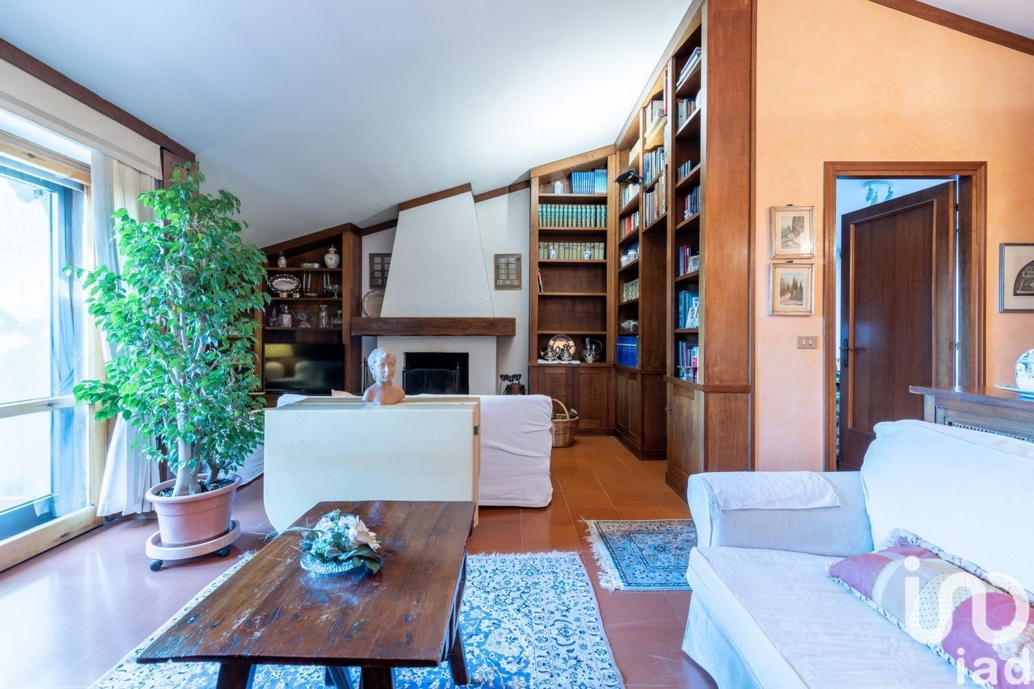 9 bedrooms Apartment in Florence, Italy No. 362509