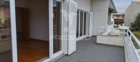 4 bedrooms Villa in Senhora da Hora, Portugal No. 133439 11