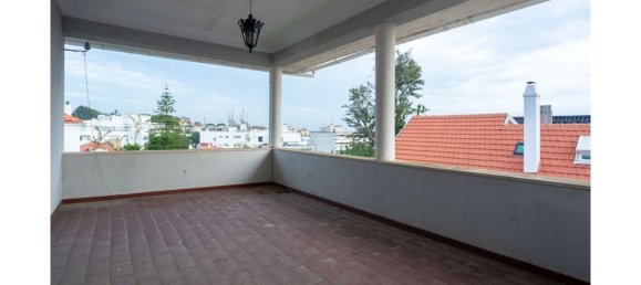 5 bedrooms Villa in Cascais, Portugal No. 184979 21