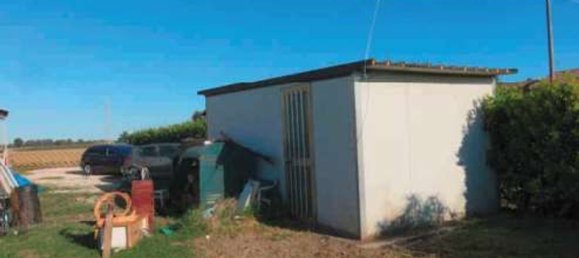 8 rooms Apartment in Melara, Italy No. 52424 14