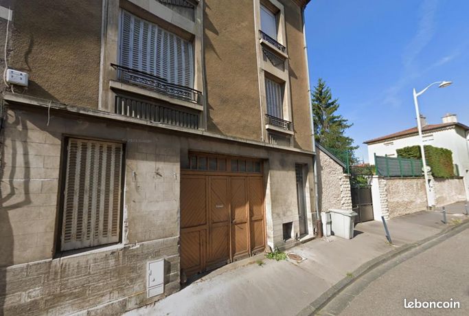  عقار تجاري في Nancy, France 96متر مربع رقم 313443