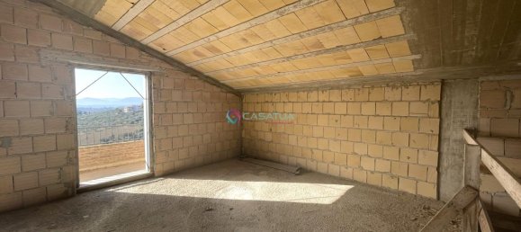 15 rooms House in Spoltore, Italy No. 110037 41