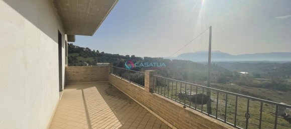 15 rooms House in Spoltore, Italy No. 110037 27