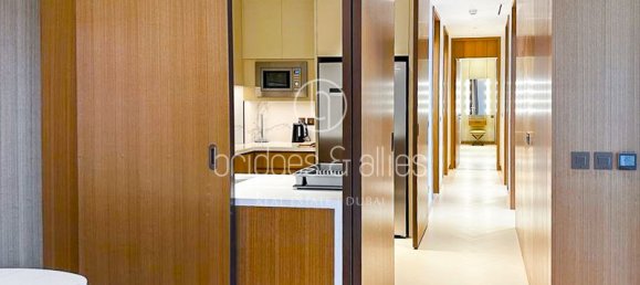 Квартира с 3 спальнями в Даунтаун Дубай (Даунтаун Бурдж Дубай), ОАЭ № 120309 12