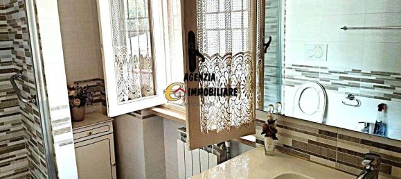 2 bedrooms Apartment in Camaiore, Italy No. 81454 8