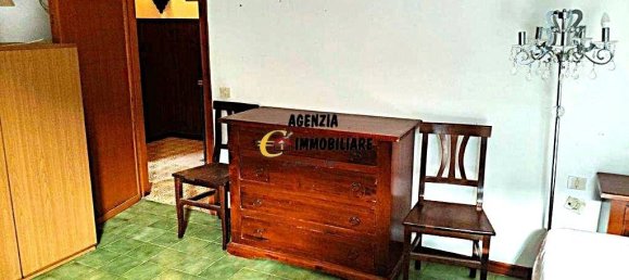 2 bedrooms Apartment in Camaiore, Italy No. 81454 16