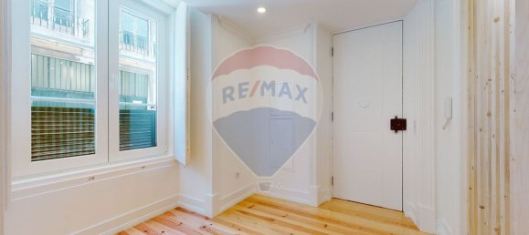 3 bedrooms Apartment in Lisbon, Portugal No. 75667 2