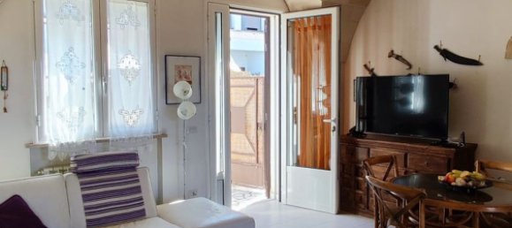 Дом с 4 спальнями в Giurdignano, Италия № 381741 20