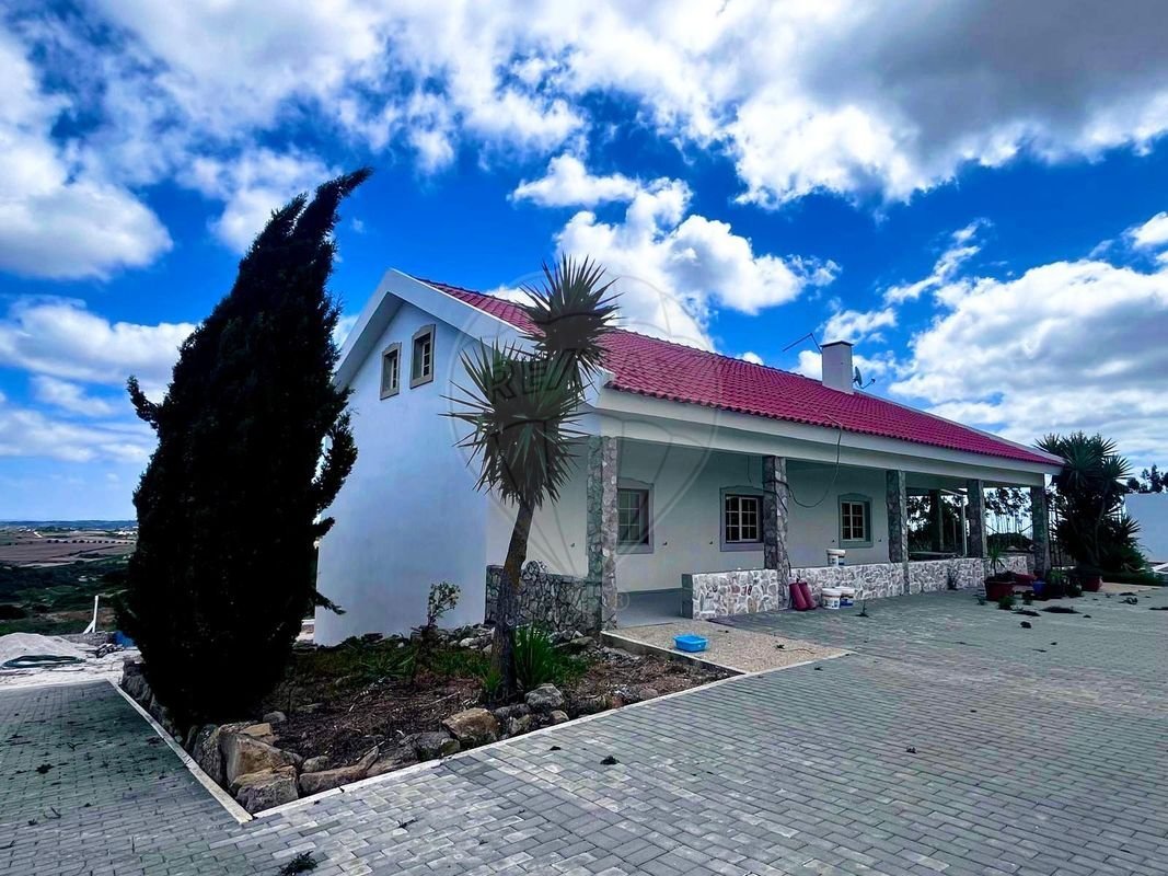 Casa de 4 dormitorios en Alenquer, Portugal No. 308671